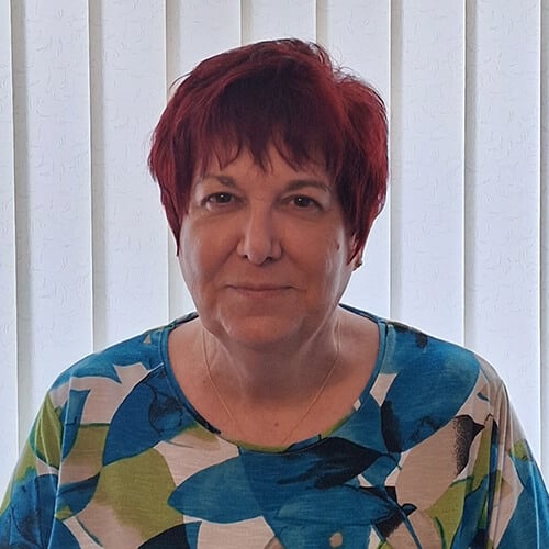 A picture of Dr Janette Bright